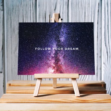 Листівка «Follow your dream»