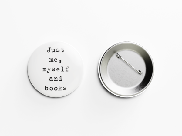 Значок «Me, myself and books»